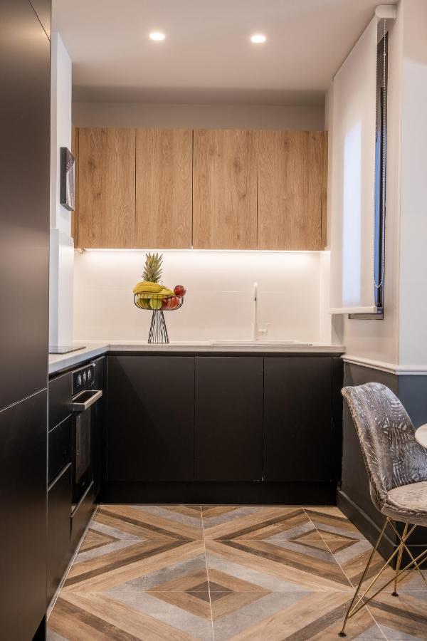 דירות אתונה Exarcheia Vibe Penthouse 1 מראה חיצוני תמונה