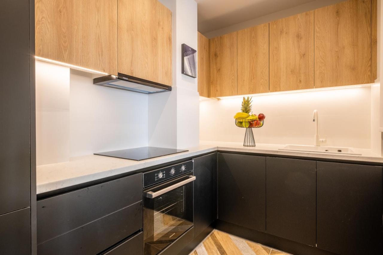 דירות אתונה Exarcheia Vibe Penthouse 1 מראה חיצוני תמונה